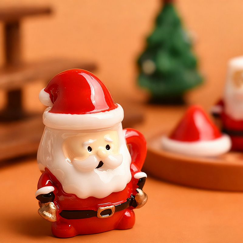 Mini Santa Teacup Ornament - R - Art Craft Resin avaliação e preço